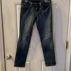 Women’s size 9R Refuge Jeans